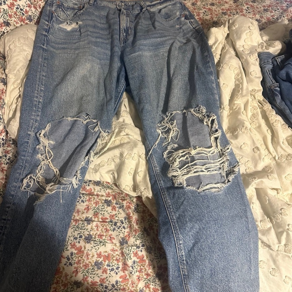 American Eagle highest Rise baggy straight